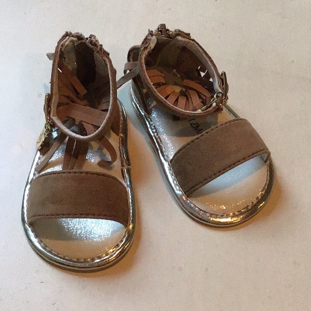 🌷  STUART WEITZMAN BABY SIZE 3 NWT - Picture 2 of 8